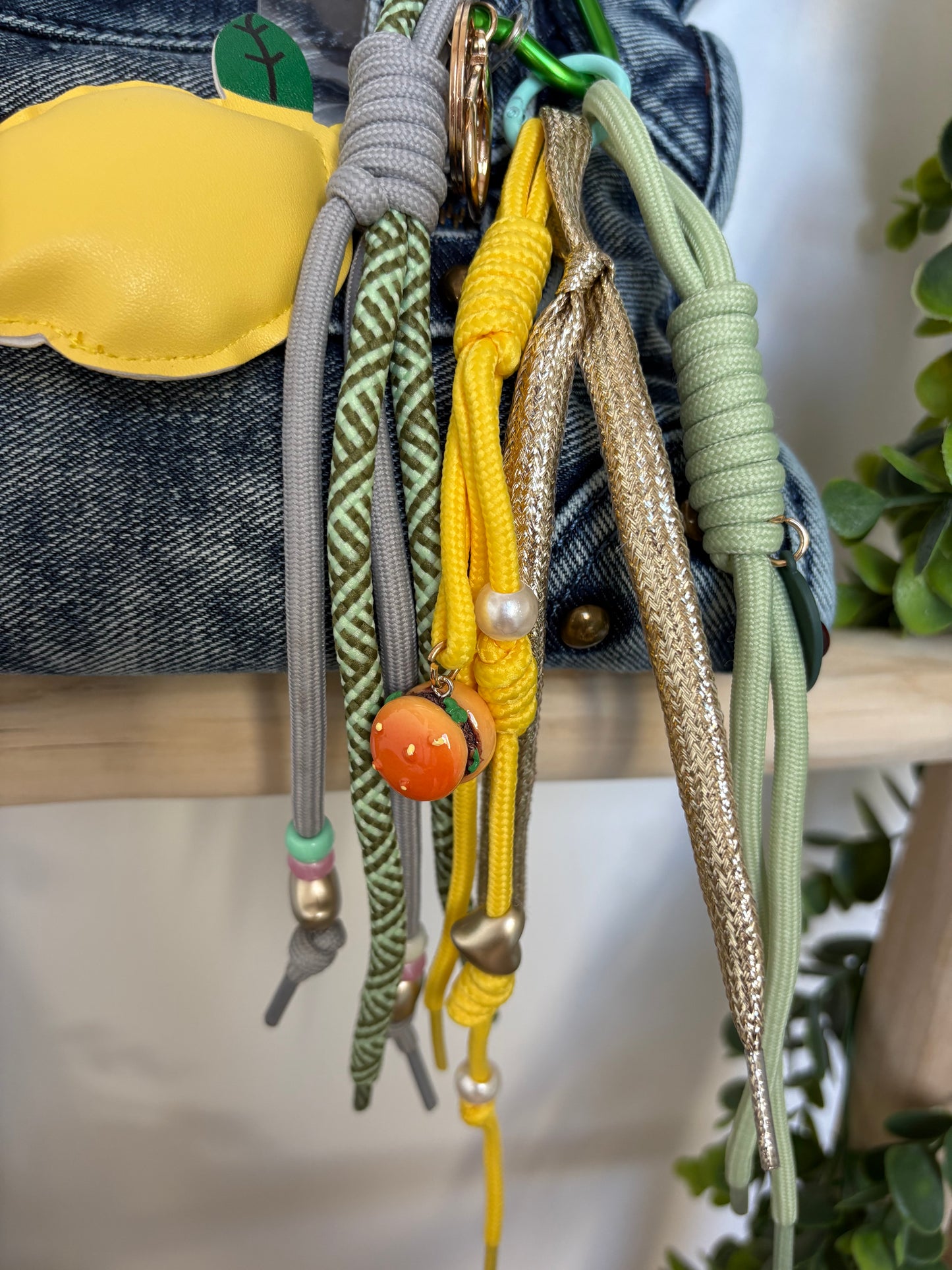 Porte clé / bijoux de sac