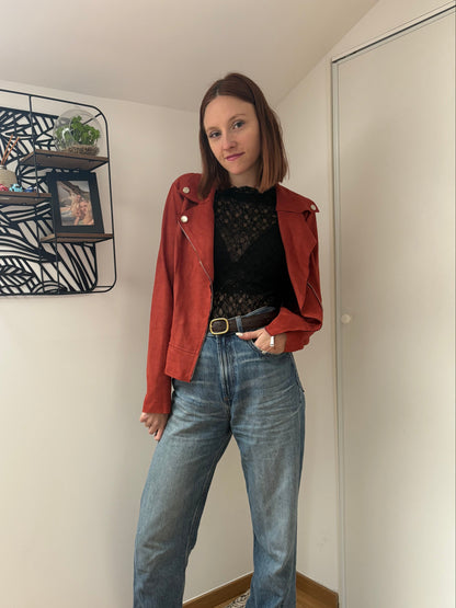 Veste Kayetana
