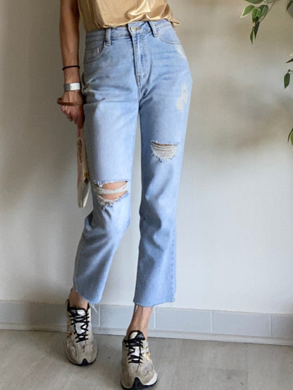 Jean Lola