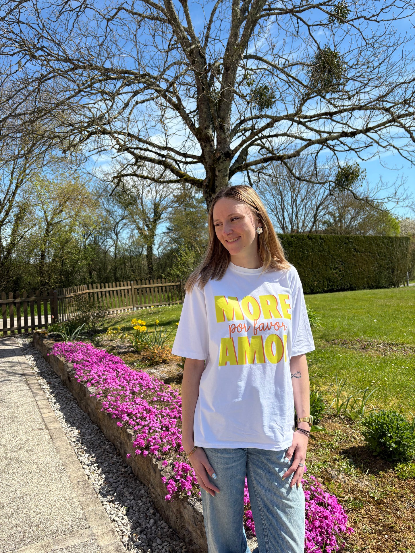 T-shirt More amore